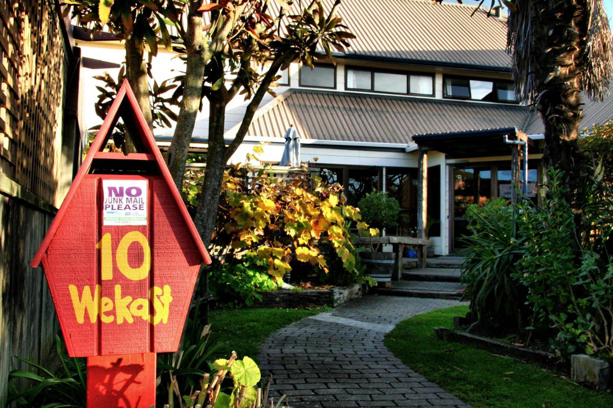 Tasman Bay Backpackers Hostel Nelson Exterior foto