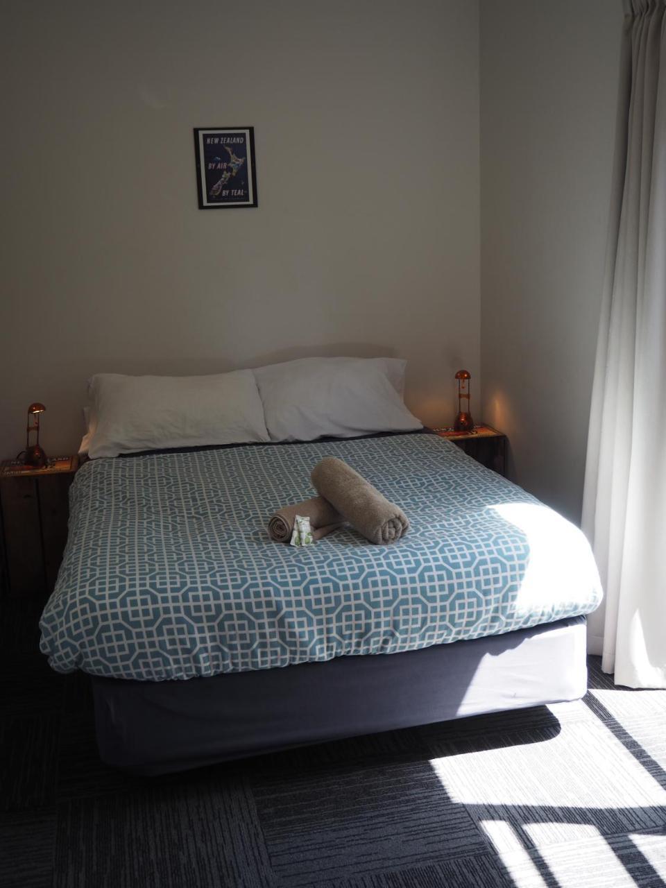 Tasman Bay Backpackers Hostel Nelson Exterior foto