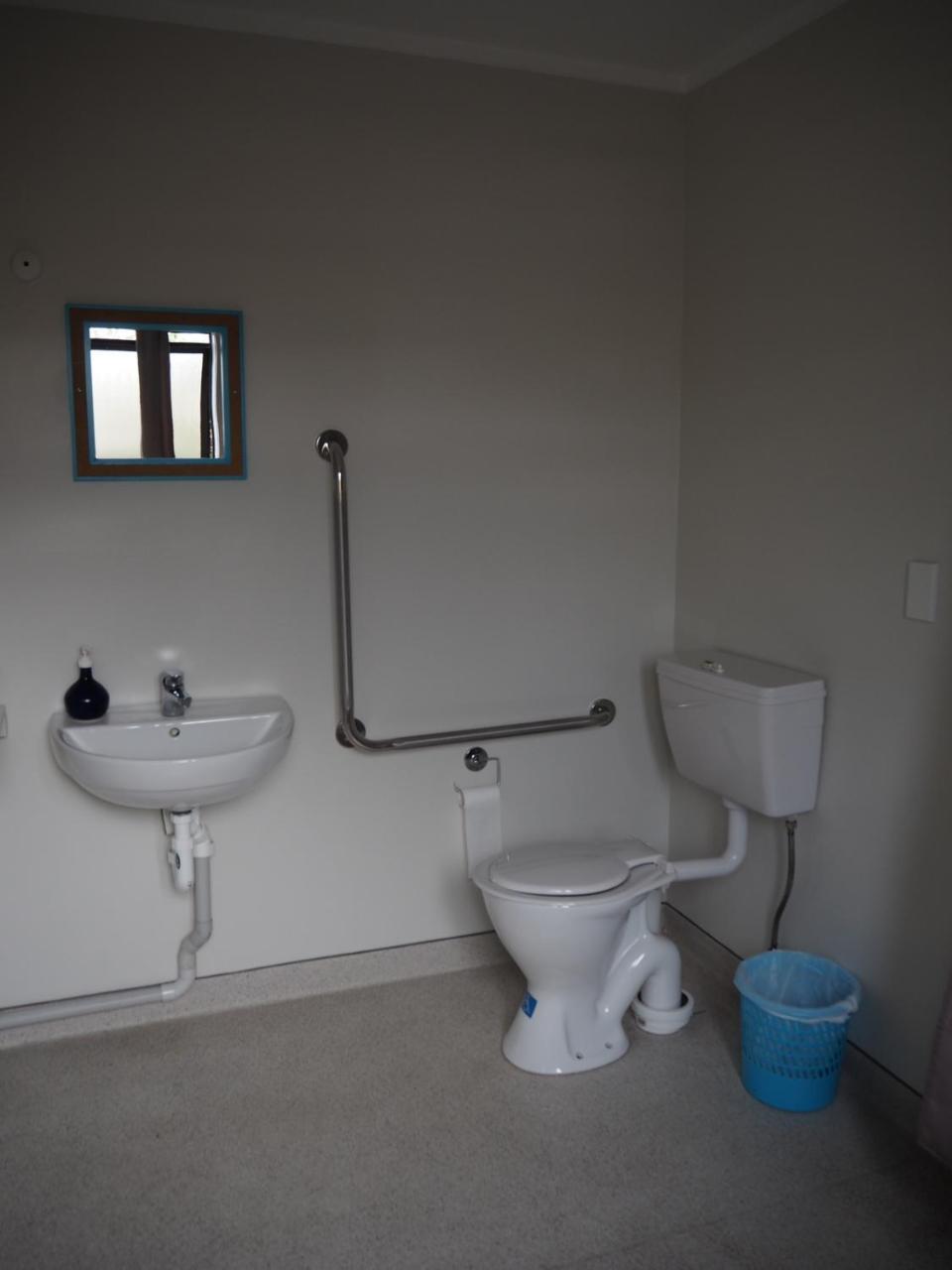 Tasman Bay Backpackers Hostel Nelson Exterior foto